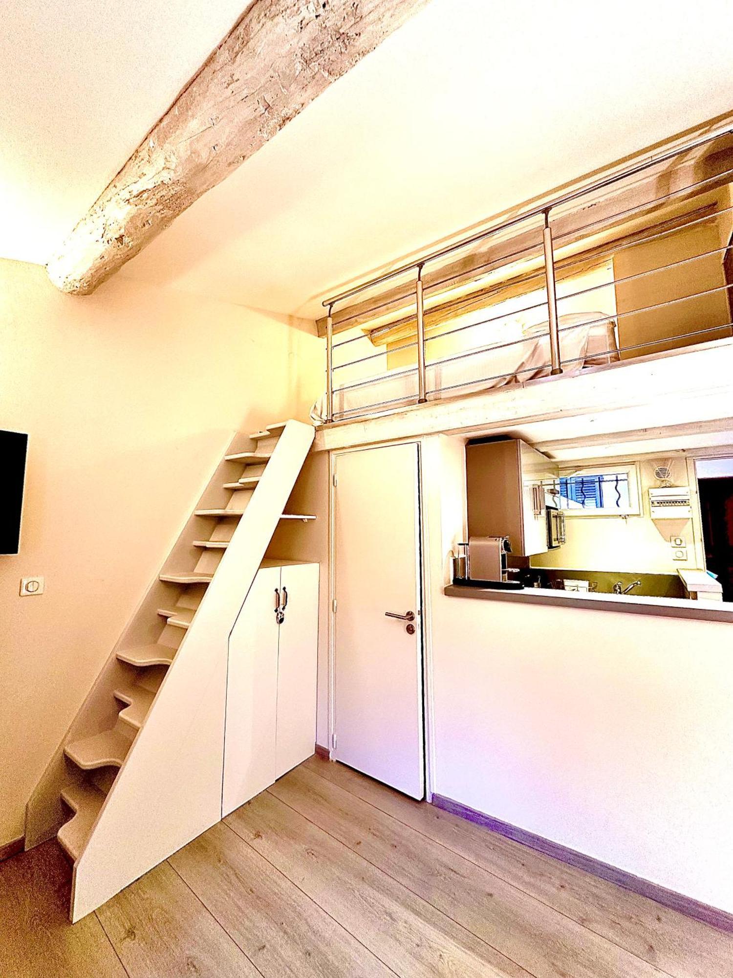 Cozy Studio Le Cedre, Port De Saint Tropez Bagian luar foto